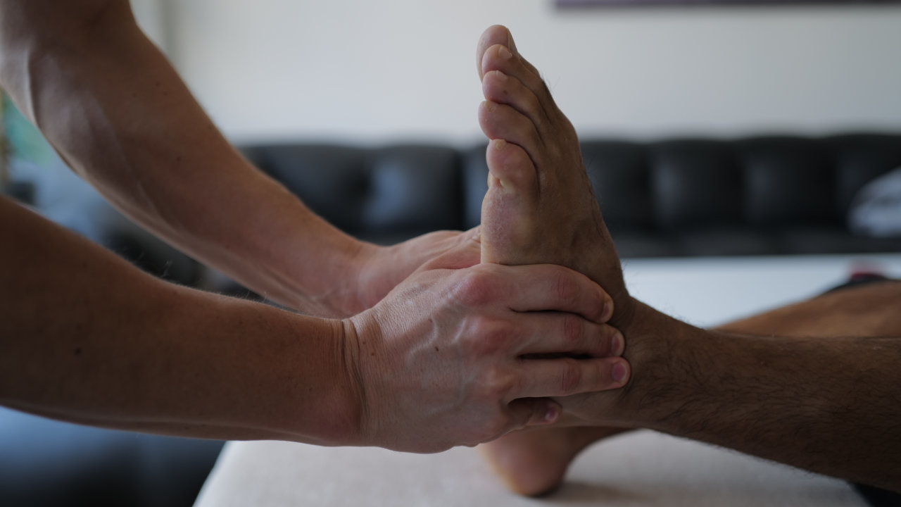 Réflexologie Plantaire à Paris – rééquilibrage et détente profonde